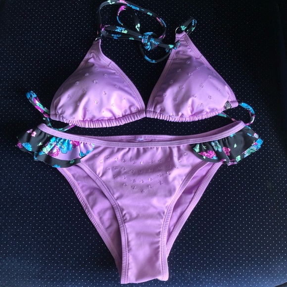 La Vie En Rose Bikini Swim Suit 👙 - Picture 2 of 12